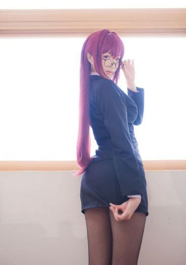 欧美女士时尚女装大码衬衣_剧情片免费高清观看